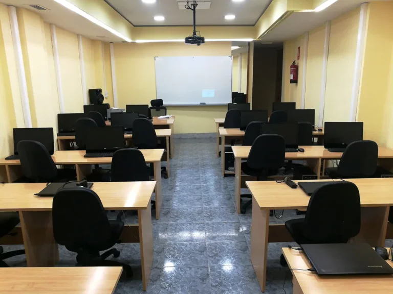 Centro Formación Líder Albacete - Academia